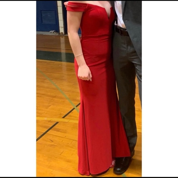 Red Off-the-Shoulder Formal Dress - Picture 5 of 5